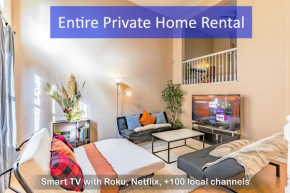 Entire Private 3-Bedroom Townhouse with Garage Parking near San Diego Gaslamp